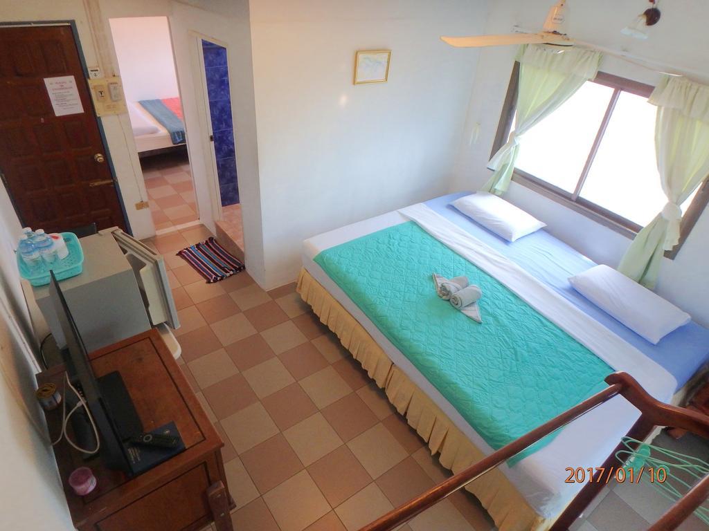 Residence House Trat Exterior photo
